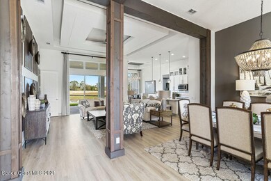 Entry & Formal Dining