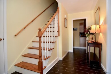 2 Pine Knoll Dr, Saratoga Springs, NY 12866 - photo 4