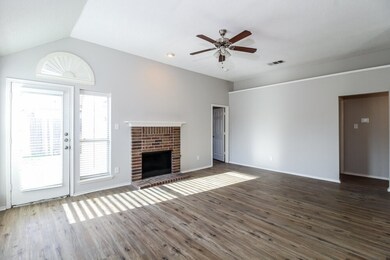 unlisted-address, Denton, TX 76209 - photo 3