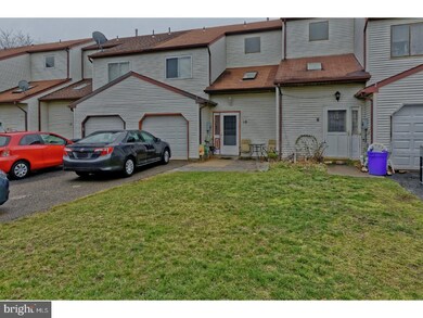 10 Cinnamon Dr unit 10, Lumberton, NJ 08048 - photo 2