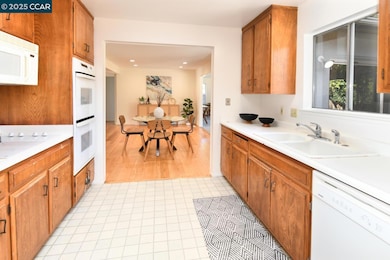 3440 Perada Dr, Walnut Creek, CA 94598 - photo 6