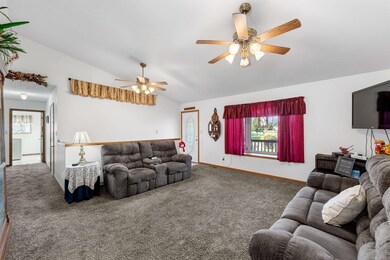 1238 Sapphire Ln, Lindsborg, KS 67456 - photo 3