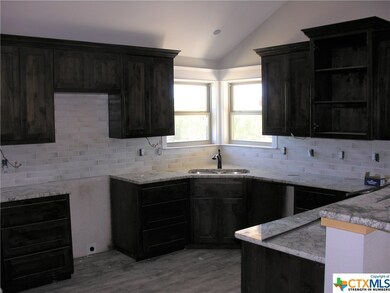 1381 Duncan Rd, Copperas Cove, TX 76522 - photo 2