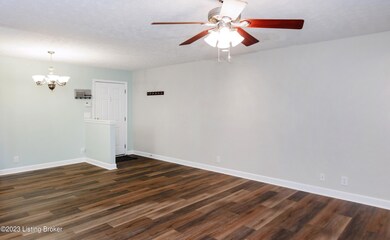 173 Central Blvd unit 20, Mount Washington, KY 40047 - photo 6