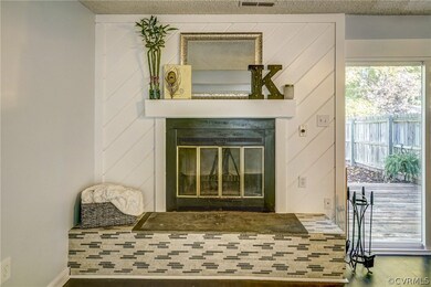 Close up of fireplace with Appalachian mantle, hor