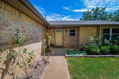 804 Pintail Place, Edmond, OK 73003 - photo 2