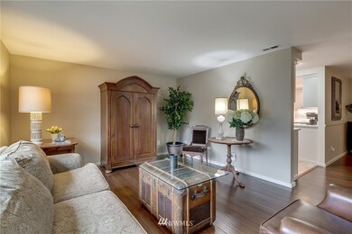 10608 10th Dr SE, Everett, WA 98208 - photo 2