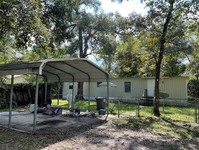 19013 Moorhead Rd, Conroe, TX 77302 - photo 4