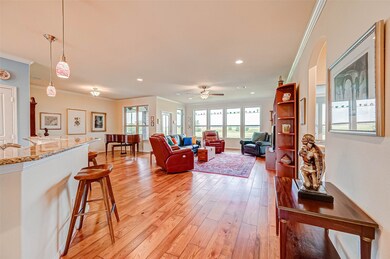 815 Texas Star Dr, Richmond, TX 77469 - photo 6