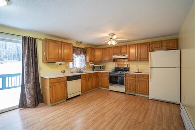 8B Lenny Ln, Hudson, NH 03051 - photo 5