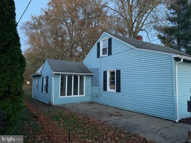 463 Fairway Ct, Penns Grove, NJ 08069 - photo 2