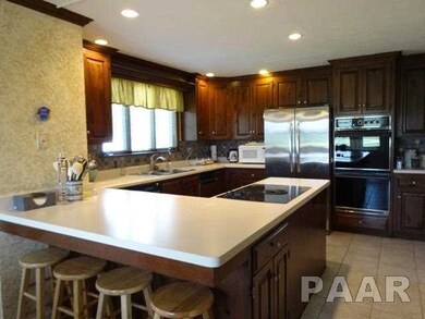 6711 W Southport Rd, Peoria, IL 61615 - photo 6