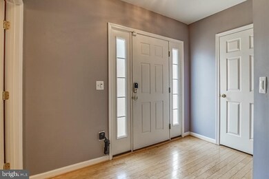 3629 Madison Ln, Falls Church, VA 22041 - photo 4