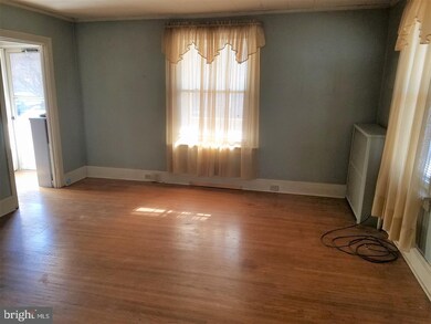 122 S 5th St, Lemoyne, PA 17043 - photo 4