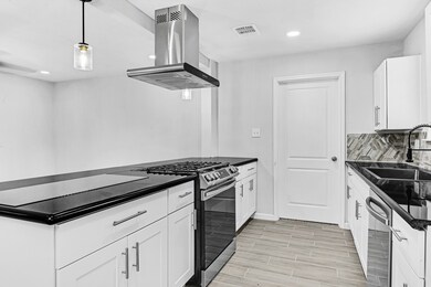 7610 Battleoak Dr, Houston, TX 77040 - photo 6