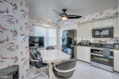 38 Englefield Square, Owings Mills, MD 21117 - photo 4