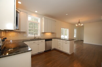 5 Harvest Ct unit 3, Merrimack, NH 03054 - photo 3