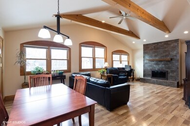 908 Norfolk Ave, Westchester, IL 60154 - photo 6