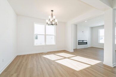 2122 Koronis Cir, Hugo, MN 55038 - photo 5