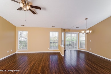 7813 Bridlewood Place, Louisville, KY 40228 - photo 6