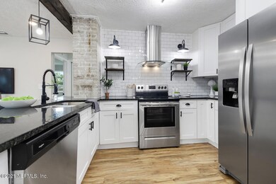 2811 Lake Shore Blvd, Jacksonville, FL 32210 - photo 2