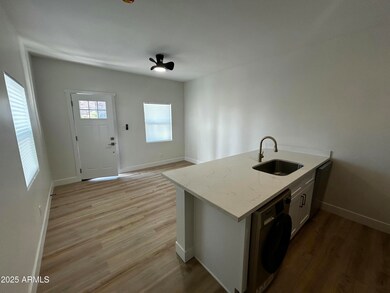 14 N 13th St unit 2, Phoenix, AZ 85034 - photo 3