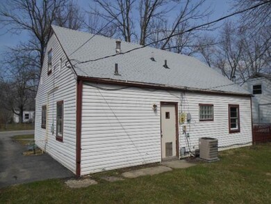 5057 Winslow Dr, Columbus, OH 43213 - photo 7