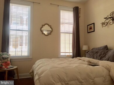 4504 Baker St unit 1, Philadelphia, PA 19127 - photo 6