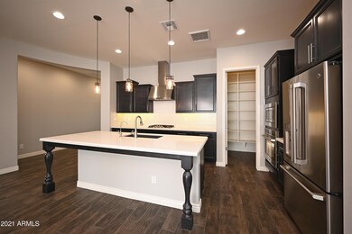 Kitchen 4