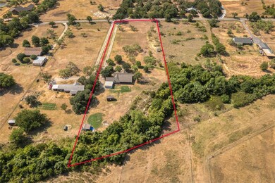 3690 Holbrook Rd, Springtown, TX 76082 - photo 6