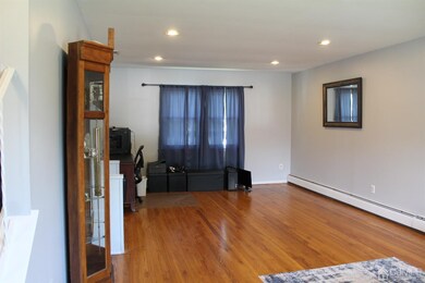 18 Frost Ave E, Edison, NJ 08820 - photo 3