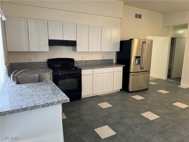 5625 Oxbow St, Las Vegas, NV 89119 - photo 7