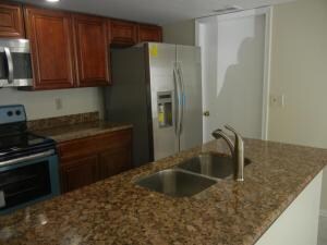 5807WildLupineKitchen2