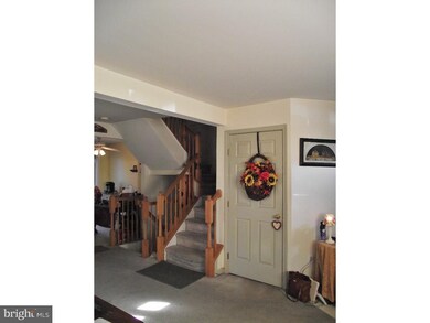 3431 Westview Dr, Perkiomenville, PA 18074 - photo 5