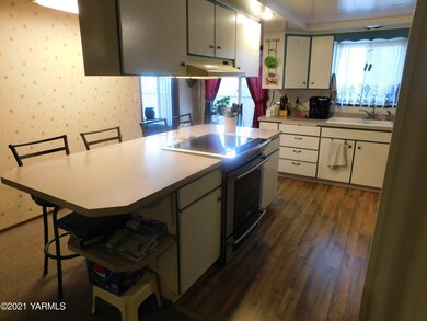 4-Kitchen