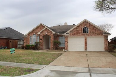 6213 Covington Dr, Rowlett, TX 75089 - photo 2