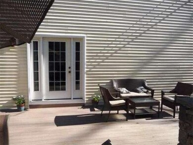 279 Stackpole St unit B, Lowell, MA 01852 - photo 3