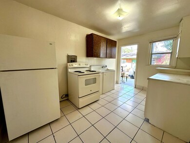 601 33rd St unit 2, West Palm Beach, FL 33407 - photo 2