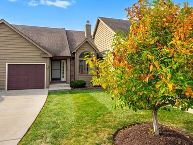 173 Dunbar Ln, East Dundee, IL 60118 - photo 2