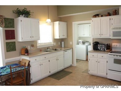 313 Johnson Ln, Winterville, NC 28590 - photo 5