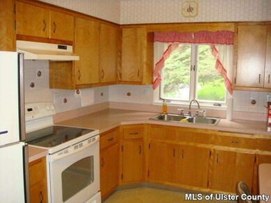 236 Bone Hollow Rd, Accord, NY 12404 - photo 5