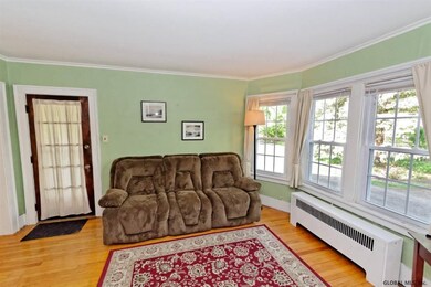 2121 The Plaza, Niskayuna, NY 12309 - photo 7