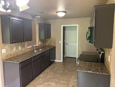 860 White Oak St, Elkins, AR 72727 - photo 4