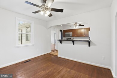 10 Matthews Ave, Cockeysville, MD 21030 - photo 6