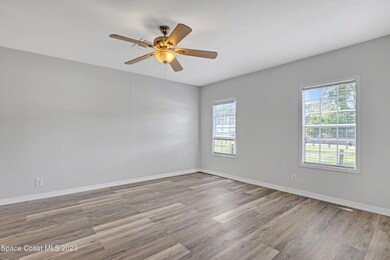 4071 Fountain Palm Primary Bedroom