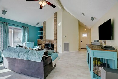 8415 Cienna Dr, Houston, TX 77040 - photo 3