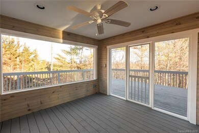 23 Gibbs Rd, Leicester, NC 28748 - photo 6