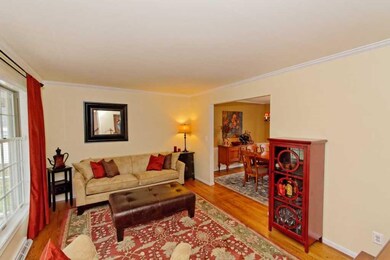 476 Grooms Rd, Clifton Park, NY 12065 - photo 3