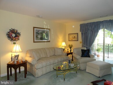 3901 Hannon Ct unit 1E, Nottingham, MD 21236 - photo 5