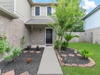 11727 Sunny Stream Dr, Tomball, TX 77375 - photo 2